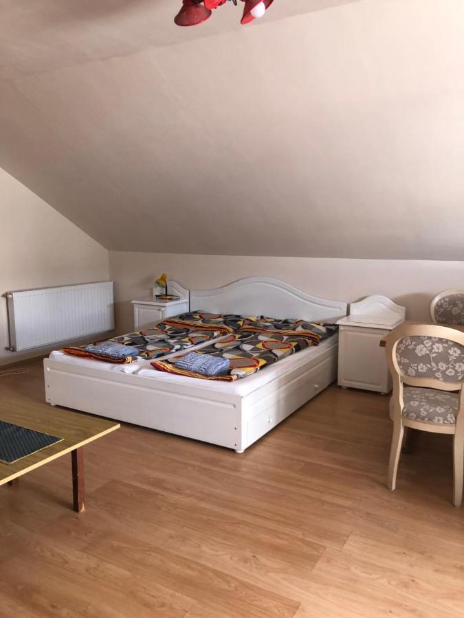 Tulipan Vendeghaz Apartment Hajdúszoboszló Exterior foto